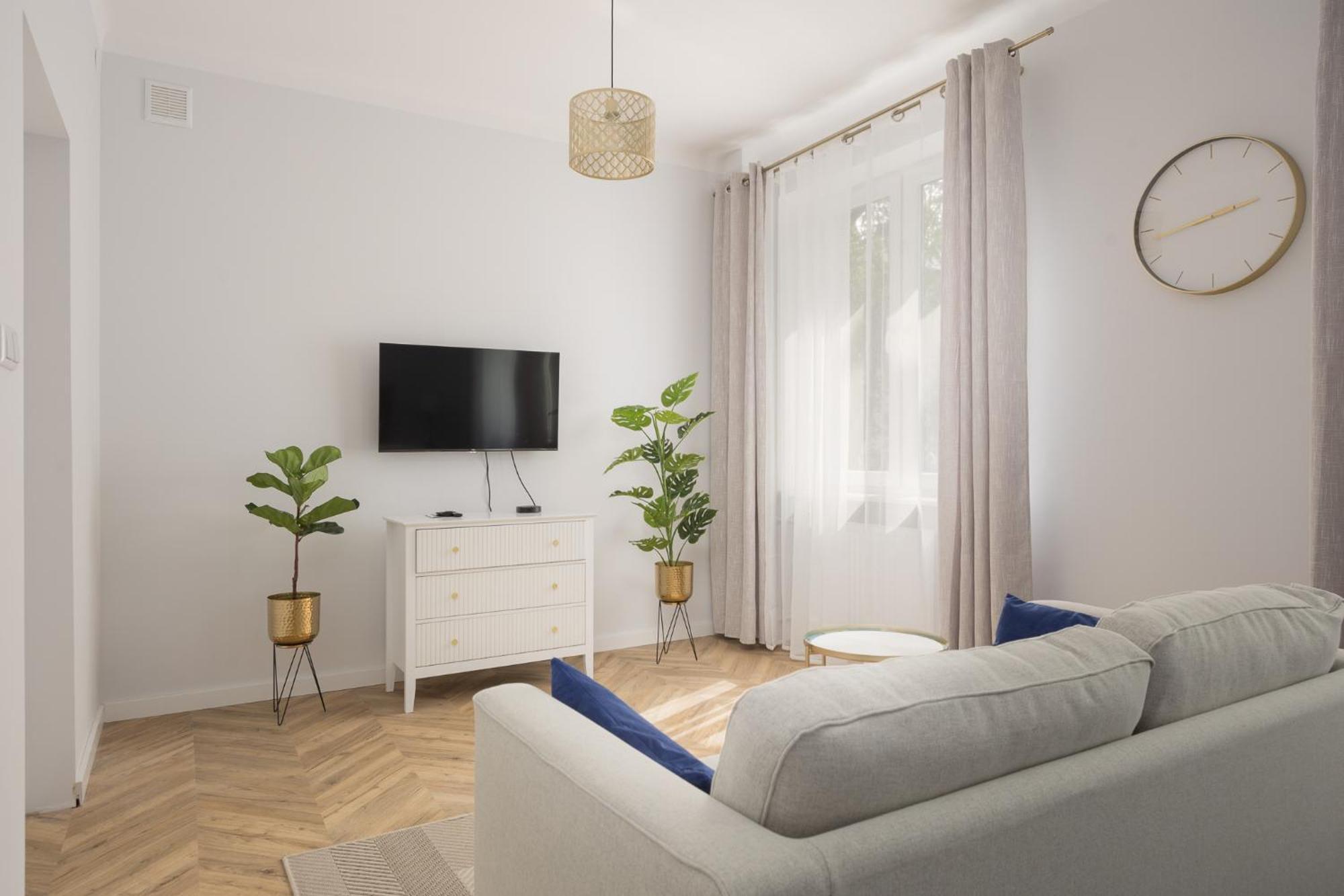 Chmielna Apartment *